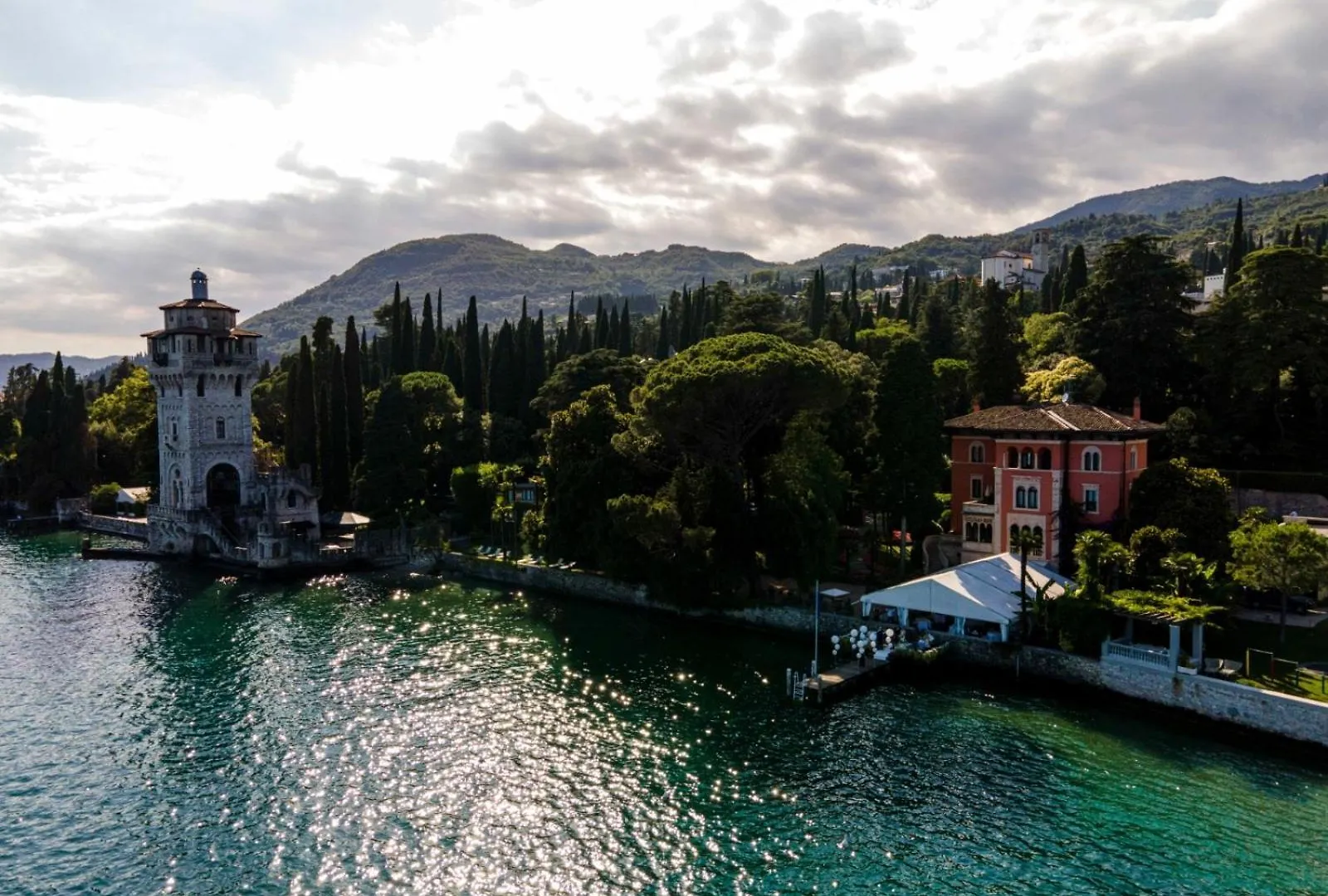 Hotel Villa Fiordaliso Gardone Riviera 4*,