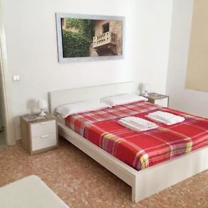  Appartamento A Due Passi Da Giulietta-casa Capuleti Italia