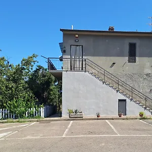  Apartment La Casa Di Nonno Italy