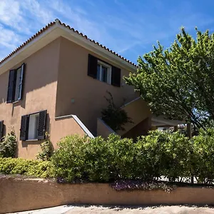  Appartamento Homey Experience - Country Garden & Seaview Italia